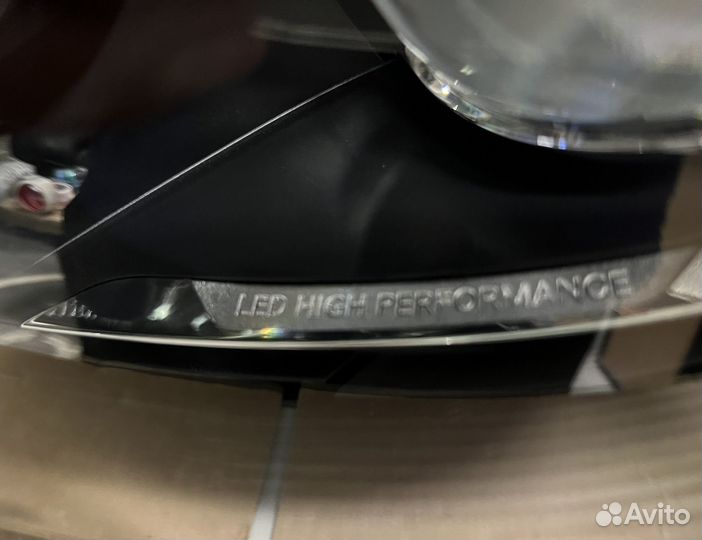 Фара левая Mercedes W213 LED до рест 977