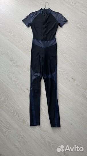 Комбинезон спортивный