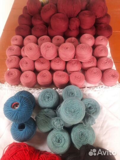 Шерсть пряжа нитки для вязания
