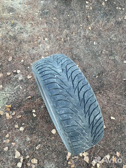 Yokohama Ice Guard Stud IG55 205/55 R16