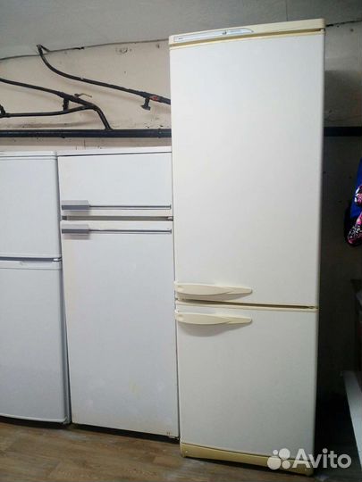 Холодильник 