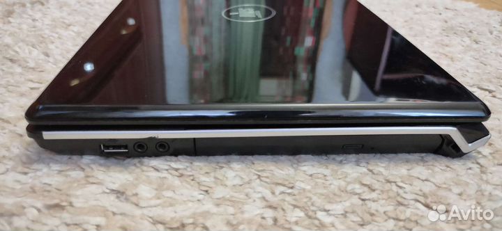 Ноутбук DNS MB40IA