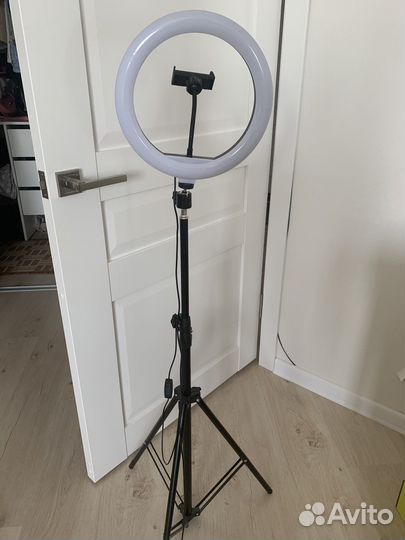 Кольцевая лампа