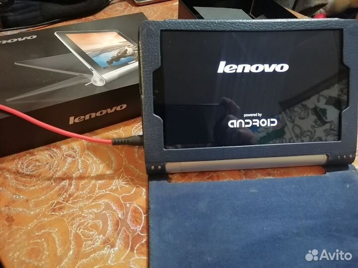 Планшет Lenovo Yoga Tablet 8