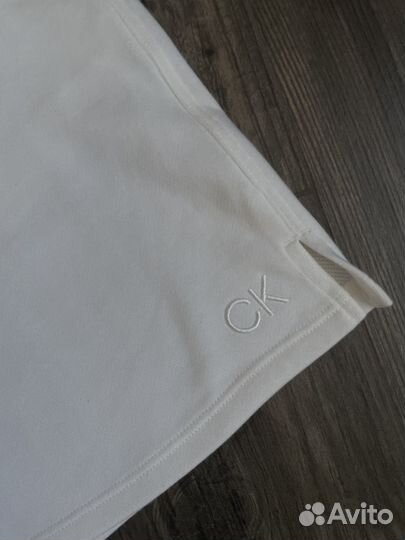 Новые женские шорты Calvin Klein