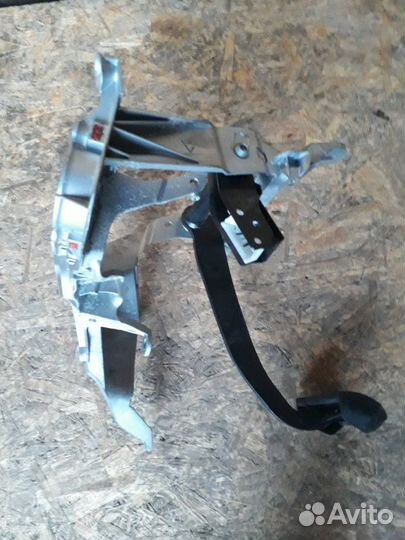 Педаль тормоза Audi A6 C6 caha 2010