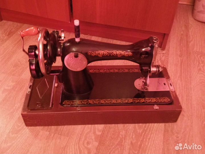 Швейная машинка