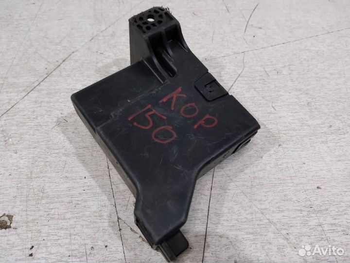 Блок электронный Toyota Corolla 150 2006-2013