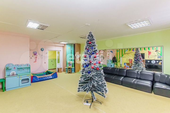 Продам помещение свободного назначения, 327.7 м²