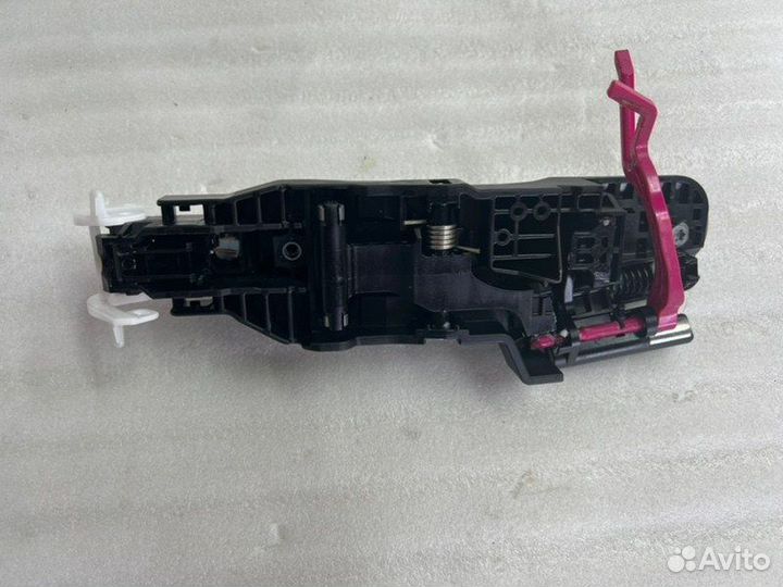 Ручка двери задняя левая Тoyota Camry V70/V75