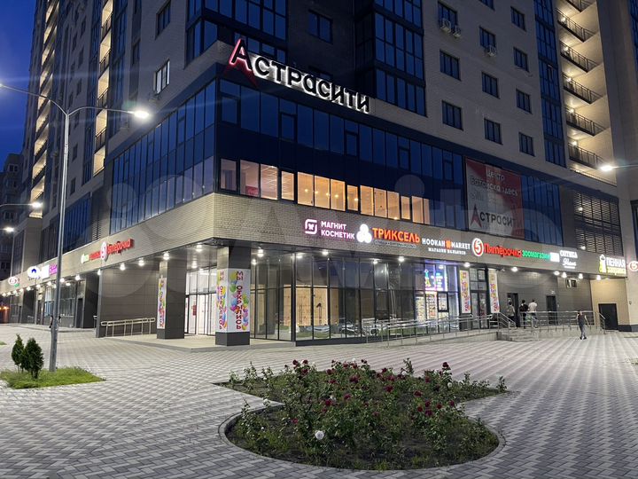 Торговая площадь, 70 м²