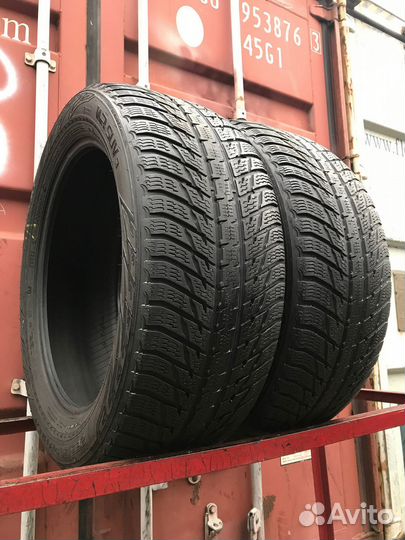 Nokian Tyres WR SUV 3 265/50 R20