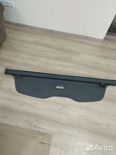 Задняя полка Volkswagen Touareg