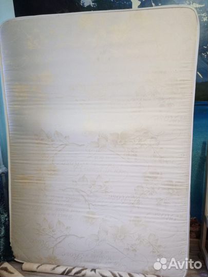 Матрас 140х200 бу