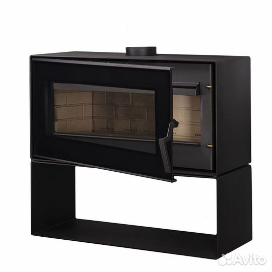 Печь-камин Монблан с дымоходом и установкой