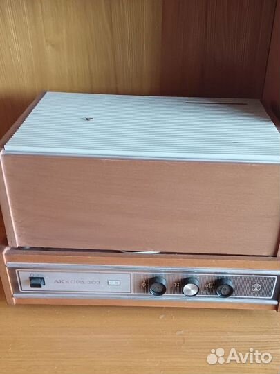 Проигрыватель Аккорд. 60-ые годЫ прошлого века