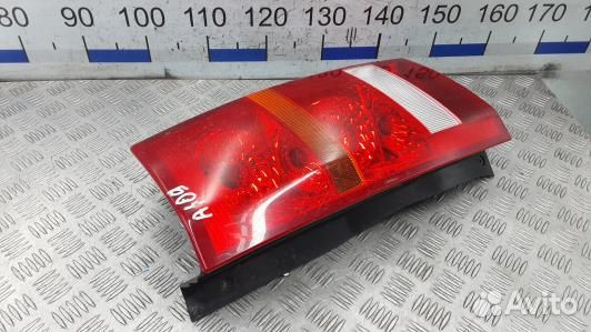 Фонарь задний правый land rover freelander 2 (1NN16MY01)