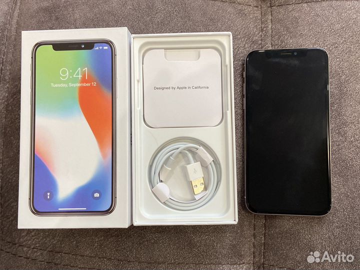 iPhone X, 64 ГБ