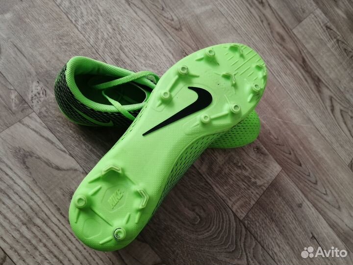 Продам бутсы nike 43 размер