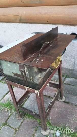 Деревообрабатывающий станок