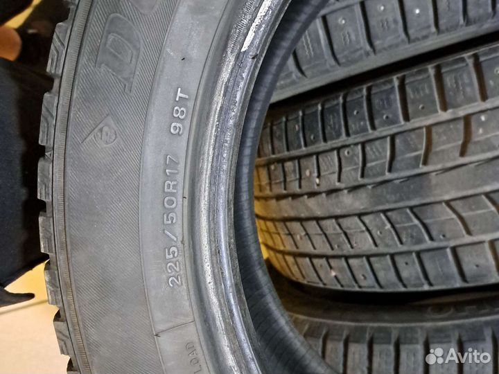 Dunlop SP Winter Ice 01 225/50 R17 98T