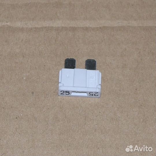 Предохранитель вставка флажковый 25А ширина (Авар)