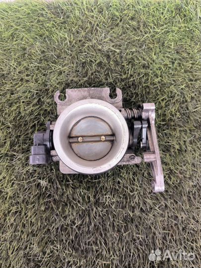 Дроссельная заслонка Renault