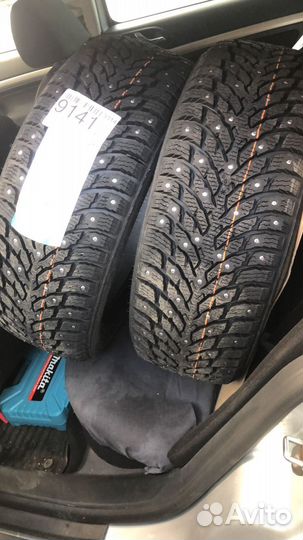 Nokian Tyres Hakkapeliitta 9 215/55 R17