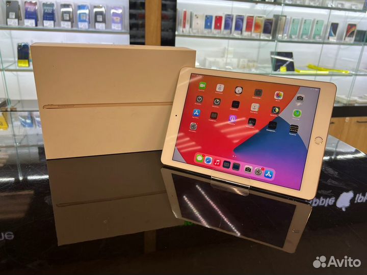 Планшет Apple iPad Pro 9,7”/Gold/с симкой