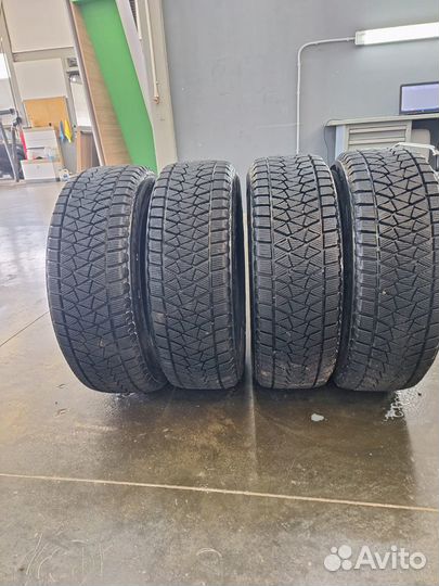 Bridgestone Blizzak DM-V3 225/60 R18