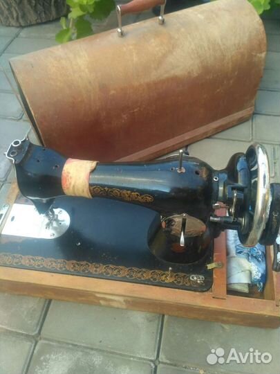 Швейная машинка