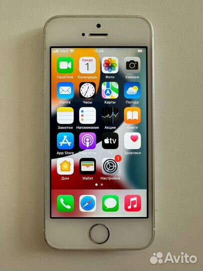 iPhone SE, 32 ГБ