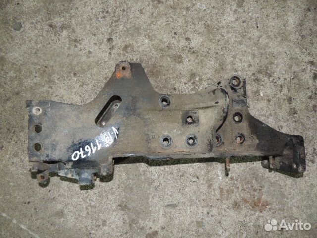 Кронштейн буксировочного крюка прав. Volvo FM