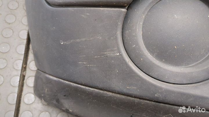 Бампер Nissan Kubistar, 2006