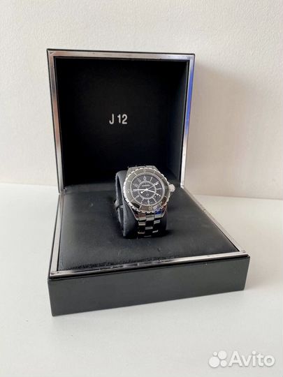 Часы Chanel J12 (оригинал)