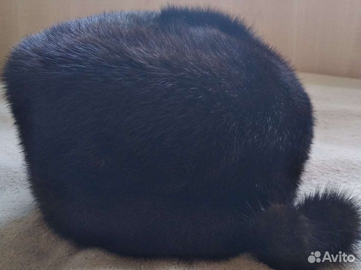 Женская шапка меховая