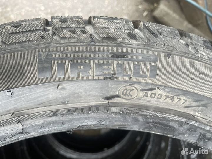 Pirelli Ice Asimmetrico 225/45 R18 95Q