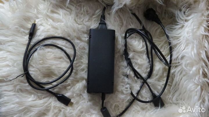 Консоль xbox 360 freeboot+2 геймпада+kinekt +57игр