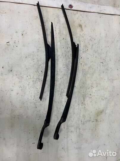 Поводки дворников (стеклоочистителя) Приора, Ваз