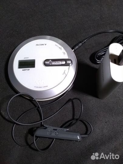 Sony CD Walkman D-NE330 CD/mp3 +пульт