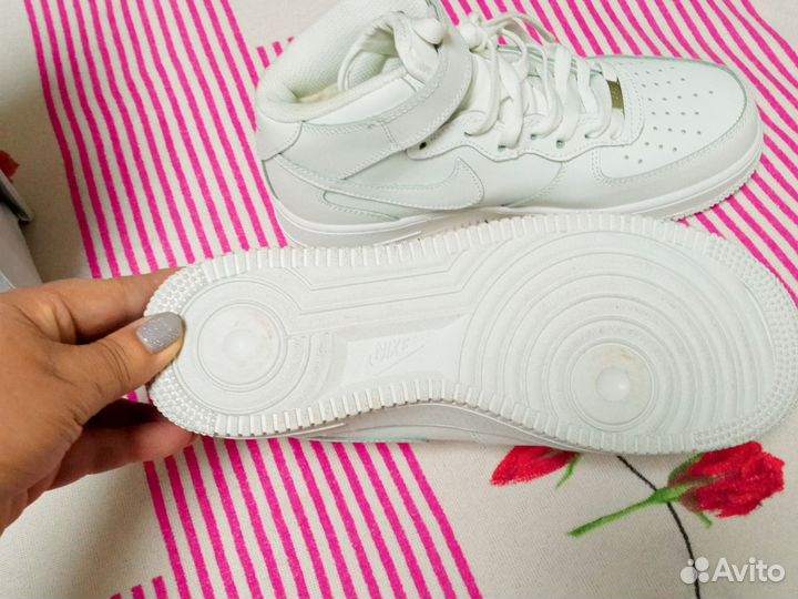 Кроссовки зимние женские 39 размер