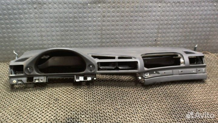 Панель передняя салона BMW 7 E38, 2000