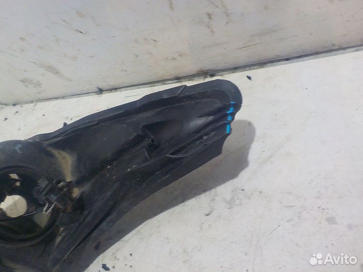 Фара левая Ford Fiesta