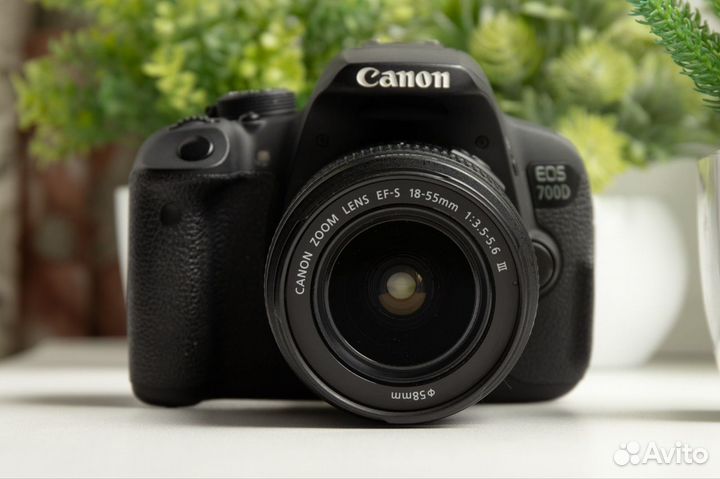 Canon 700D Kit