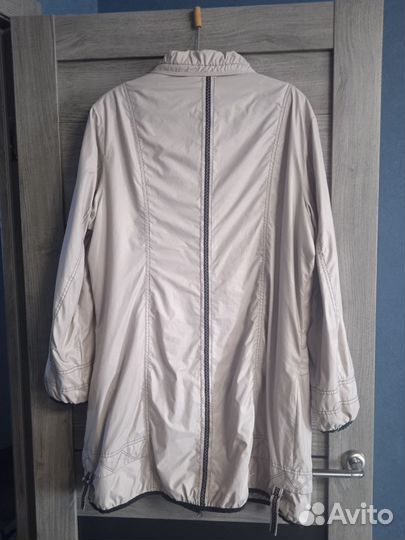 Плащ женский