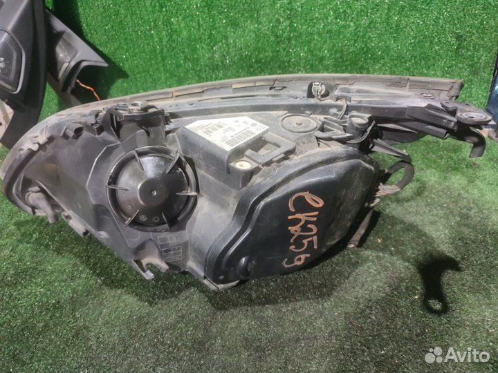 Фара адаптивный ксенон передняя правая Bmw 5 E60