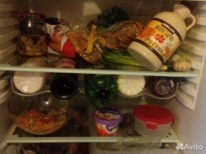 Подставка для бутылок в холодильник