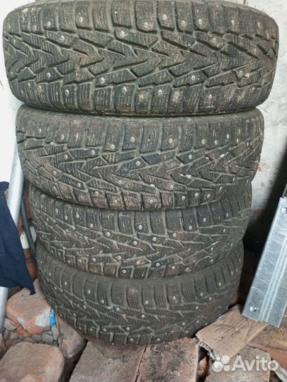 Nokian Tyres Hakkapeliitta 7 175/65 R14 86T