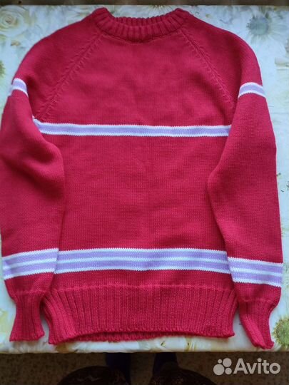 Свитер детский новый