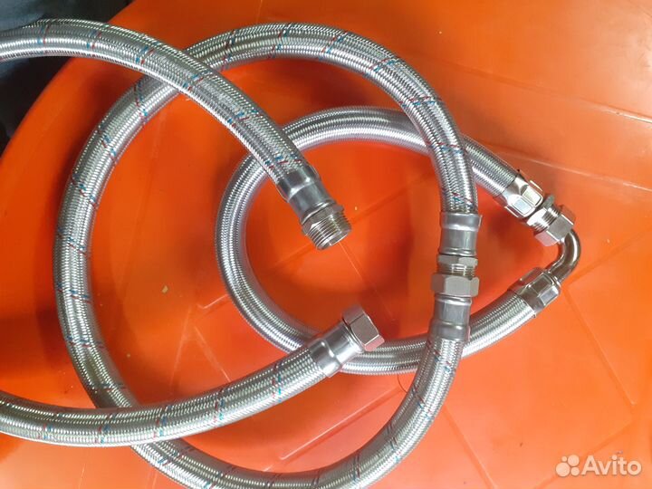 Гибкая подводка для газа и воды